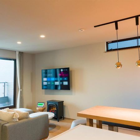 פוג'יקאוואגוצ'יקו Rakuten Stay Fuji Kawaguchiko Station - Japanese Modern Villa Mt Fuji View 106 מראה חיצוני תמונה