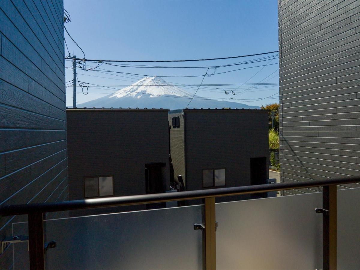 פוג'יקאוואגוצ'יקו Rakuten Stay Fuji Kawaguchiko Station - Japanese Modern Villa Mt Fuji View 106 מראה חיצוני תמונה